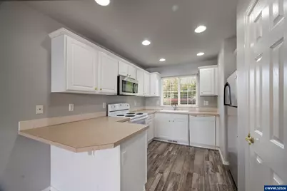 332 Crystal Springs Ln N, Keizer, OR 97303 - Photo 14