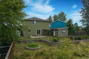 1978 Lyon St SW, Albany, OR 97322 - Photo 2