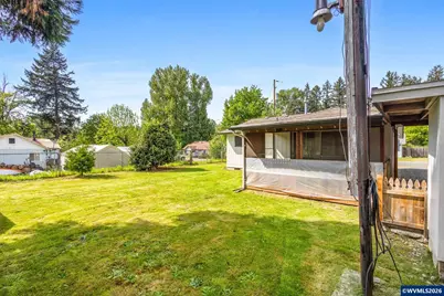 1111 Spruce St, Sweet Home, OR 97386 - Photo 24