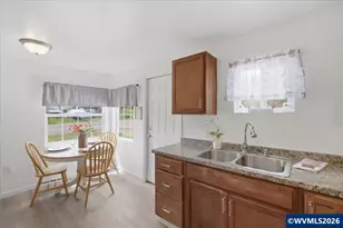 2320 Cedar St, Sweet Home, OR 97386 - Photo 12