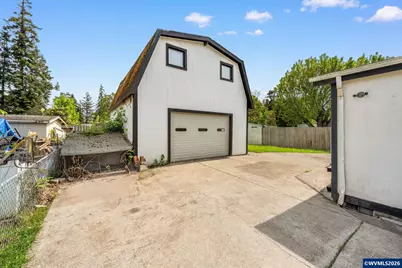1036 Alder Ln, Woodburn, OR 97071 - Photo 8