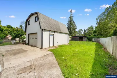 1036 Alder Ln, Woodburn, OR 97071 - Photo 10