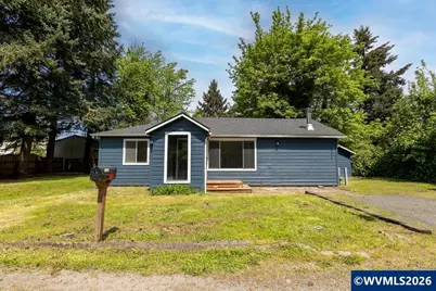 2306 Jefferson St, Sweet Home, OR 97286 - Photo 1
