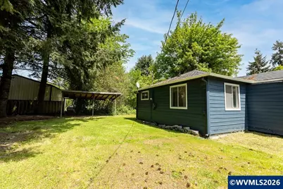 2306 Jefferson St, Sweet Home, OR 97286 - Photo 4