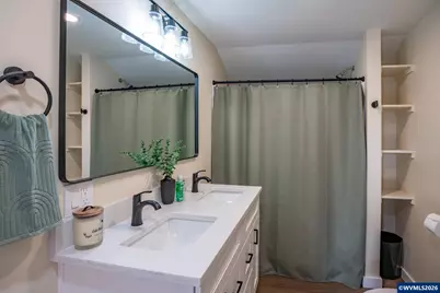 705 Tangent St, Lebanon, OR 97355 - Photo 6