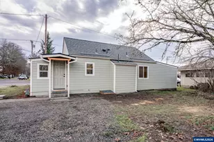 705 Tangent St, Lebanon, OR 97355 - Photo 28