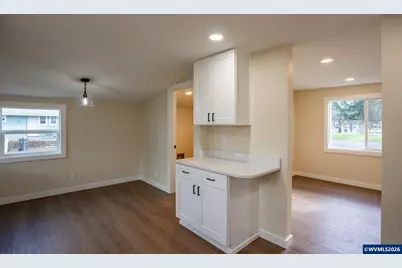 705 Tangent St, Lebanon, OR 97355 - Photo 10