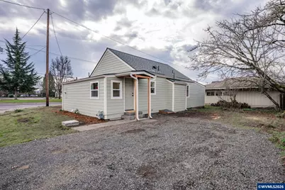 705 Tangent St, Lebanon, OR 97355 - Photo 26