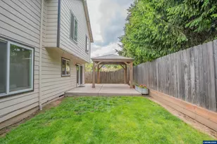 1213 NE Conroy Pl, Corvallis, OR 97330 - Photo 28