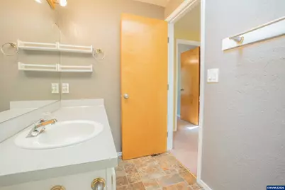 1213 NE Conroy Pl, Corvallis, OR 97330 - Photo 24