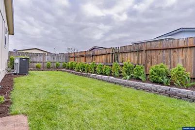 1000 S McKern Ct #125, Newberg, OR 97132 - Photo 30