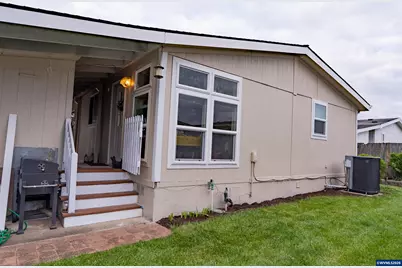 1000 S McKern Ct #125, Newberg, OR 97132 - Photo 28