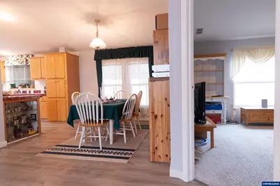 1000 S McKern Ct #125, Newberg, OR 97132 - Photo 6