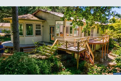 1628 SW Clay St, Dallas, OR 97338 - Photo 1