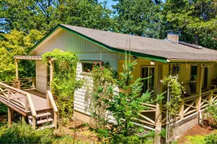 1628 SW Clay St, Dallas, OR 97338 - Photo 6
