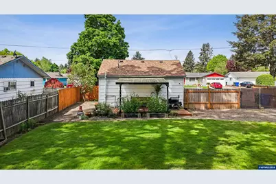 4586 Reimann St NE, Salem, OR 97305 - Photo 4