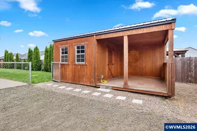 6058 NE Chandra Ct, Albany, OR 97321 - Photo 38