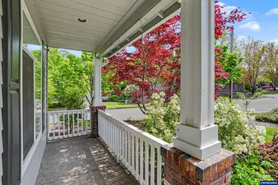 5911 SW Banyon Cir, Corvallis, OR 97333 - Photo 4