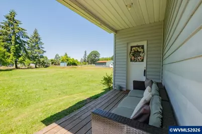 30832 Waterloo Rd, Lebanon, OR 97355 - Photo 6