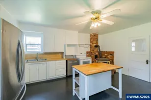 30832 Waterloo Rd, Lebanon, OR 97355 - Photo 12