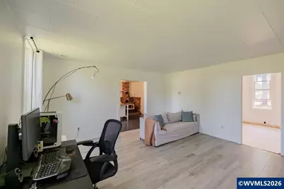 30832 Waterloo Rd, Lebanon, OR 97355 - Photo 10