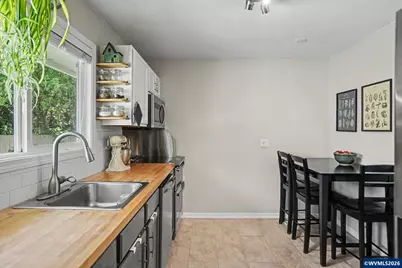3417 SE 3rd St, Corvallis, OR 97333 - Photo 12