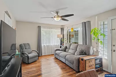 3417 SE 3rd St, Corvallis, OR 97333 - Photo 8