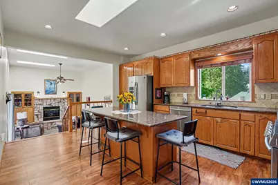 1795 Sunburst Ter NW, Salem, OR 97304 - Photo 4