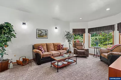 1795 Sunburst Ter NW, Salem, OR 97304 - Photo 10