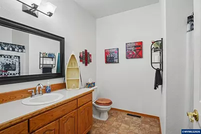 1795 Sunburst Ter NW, Salem, OR 97304 - Photo 24