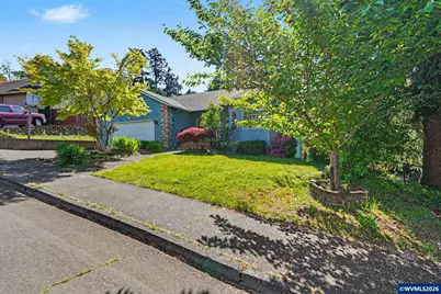 1795 Sunburst Ter NW, Salem, OR 97304 - Photo 2