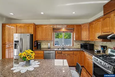 1795 Sunburst Ter NW, Salem, OR 97304 - Photo 14