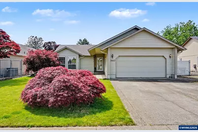 2662 S 12th St, Lebanon, OR 97355 - Photo 1