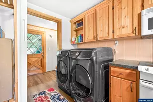 2150 Pioneer Rd, Dallas, OR 97338 - Photo 8