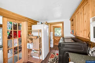 2150 Pioneer Rd, Dallas, OR 97338 - Photo 10