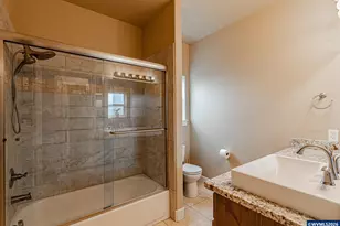 217 White Oak Way, Shady Cove, OR 97539 - Photo 20