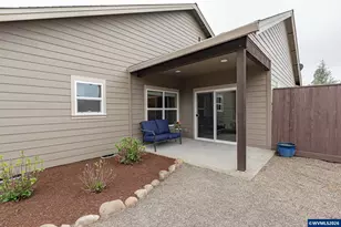 217 White Oak Way, Shady Cove, OR 97539 - Photo 4