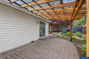 1857 Webster Dr SE, Salem, OR 97302 - Photo 34