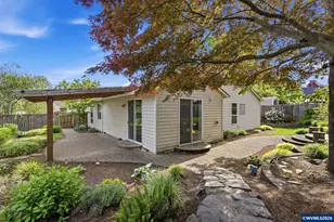 1857 Webster Dr SE, Salem, OR 97302 - Photo 40