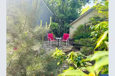 295 Myers St S, Salem, OR 97302 - Photo 32