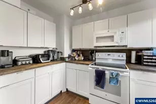 2686 12th (-2684) St SE, Salem, OR 97302 - Photo 10