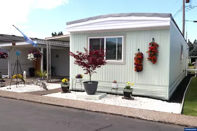5521 43rd Av NE, Salem, OR 97305 - Photo 2
