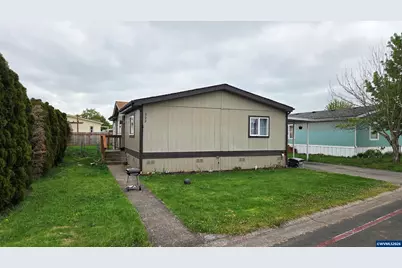 922 York St SE #108, Aumsville, OR 97325 - Photo 2