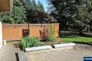 7030 SW Deerhaven Dr, Corvallis, OR 97333 - Photo 28