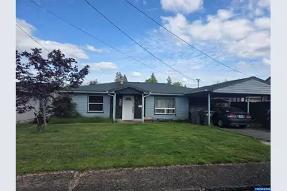 1315 1st Av, Sweet Home, OR 97386 - Photo 1