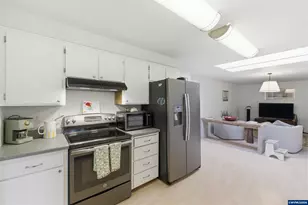 782 NW Deer Pl, Corvallis, OR 97330 - Photo 12