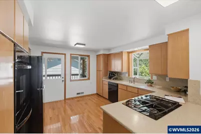 1885 NW Lantana Dr, Corvallis, OR 97330 - Photo 12