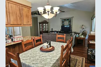 6120 Fairbanks St SE, Salem, OR 97306 - Photo 18