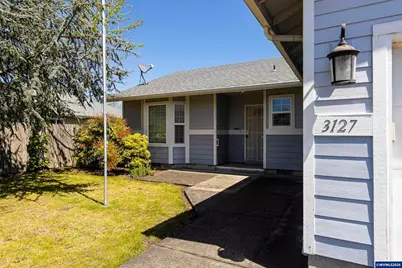 3127 S 12th St, Lebanon, OR 97355 - Photo 4