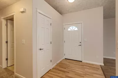 3127 S 12th St, Lebanon, OR 97355 - Photo 6